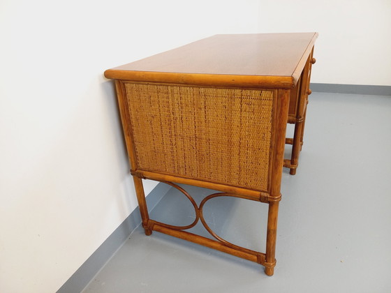 Image 1 of Vintage rotan, gevlochten rotan en houten bureau stijl Maugrion voor Roche-Bobois uit de jaren 70
