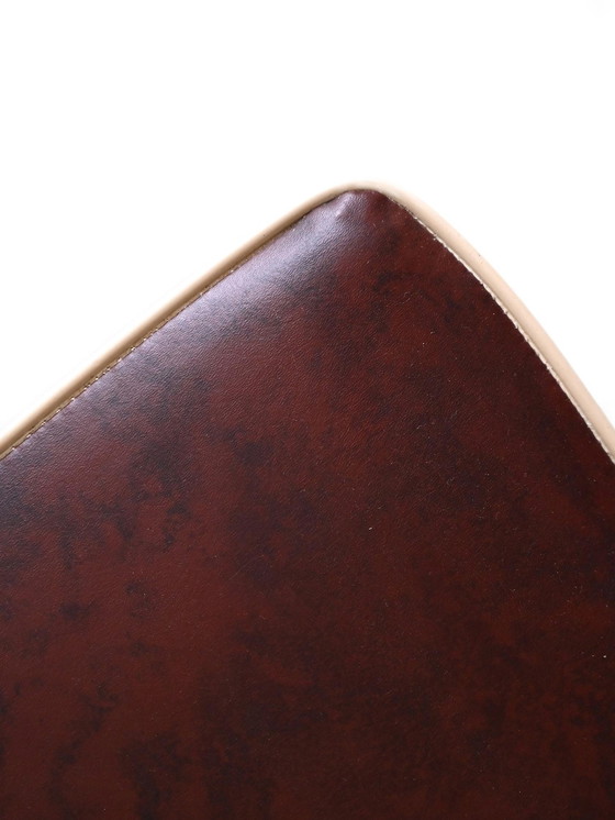 Image 1 of Scandinavisch vintage krukje, retro metaal en kunstlederen poef
