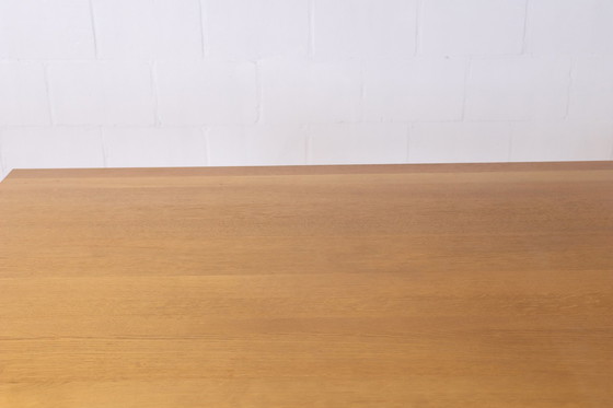 Image 1 of Bert plantagie bridge eiken tafel