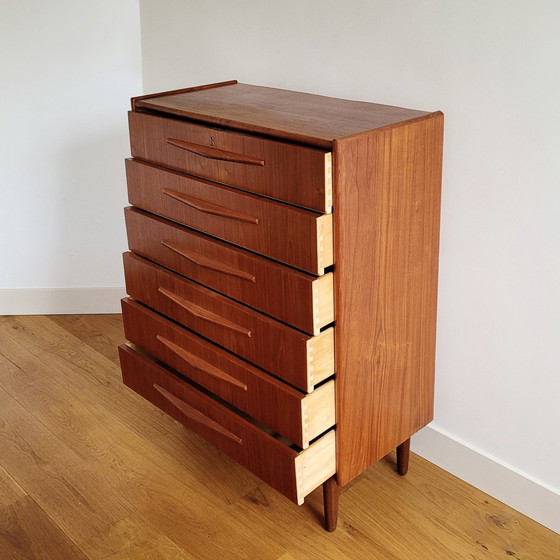 Image 1 of Vintage Mid-Century Deense Ladekast | Teak | 6 Lades | H=109 Cm