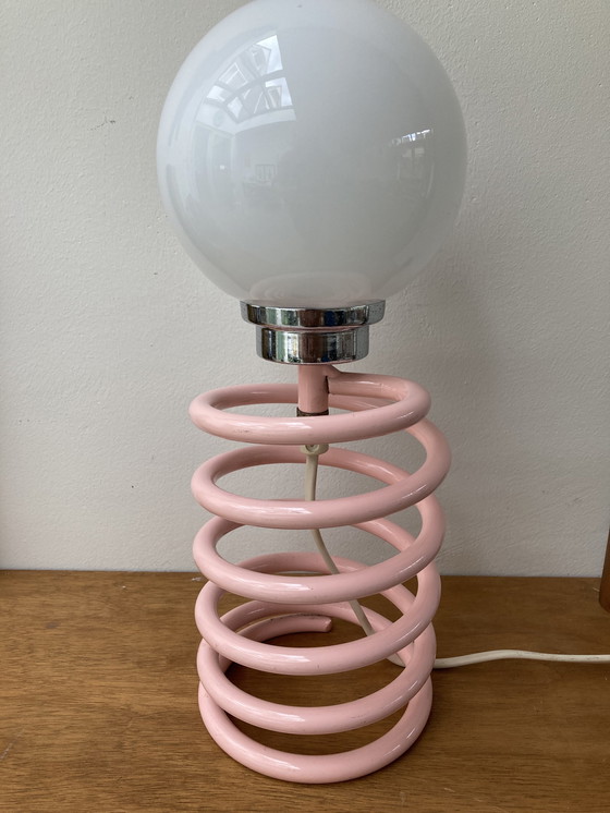 Image 1 of Ingo Maurer veerlamp roze