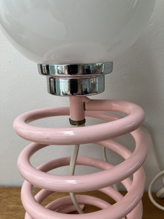 Image 1 of Ingo Maurer veerlamp roze