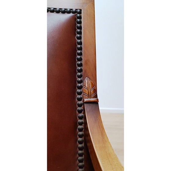 Image 1 of Vintage fauteuil in houtsnijwerk en bruin leer