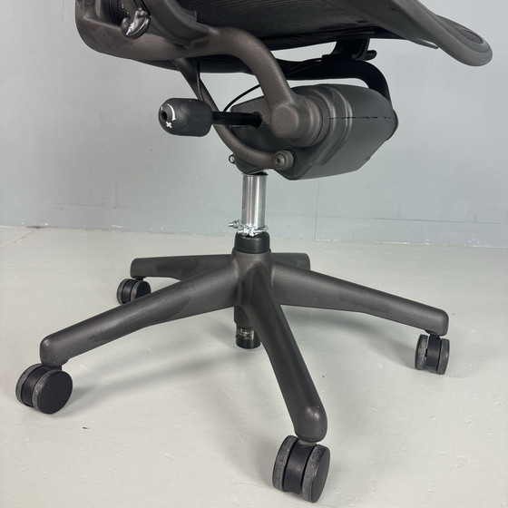 Image 1 of Herman Miller Aeron Stoel - Opknapper