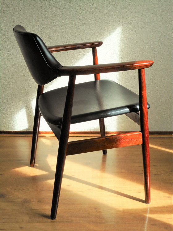 Image 1 of Erik Kirkegaard fauteuil