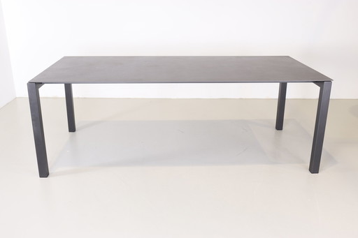 Bert Plantagie tafel