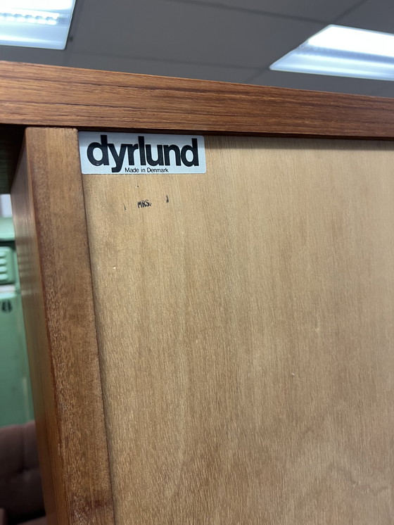 Image 1 of Dyrlund Buffetkast