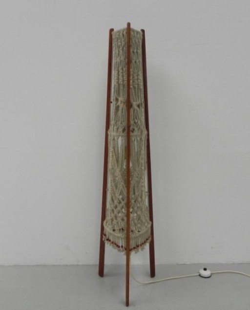 Staande vintage macramé lamp