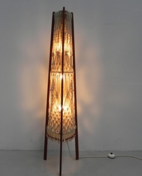 Image 1 of Staande vintage macramé lamp