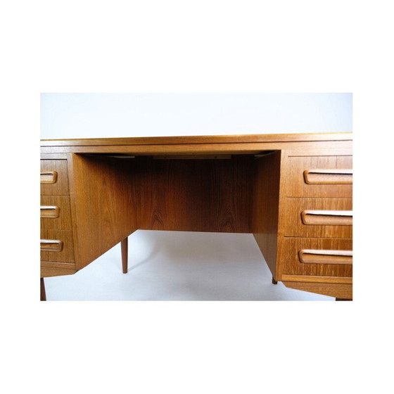Image 1 of Deens vintage bureau in teak van Ap Furniture Svenstrup, jaren 1960