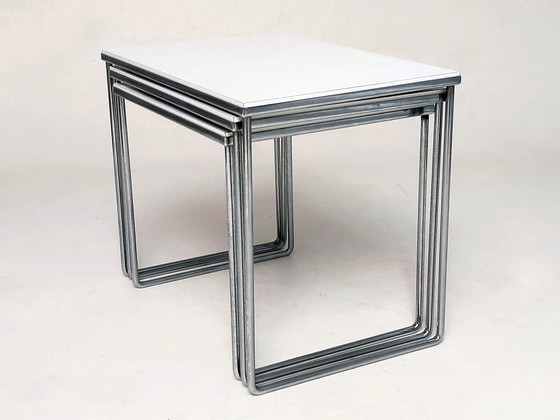 Image 1 of bijzettafeltjes vintage nestign tables Brabantia