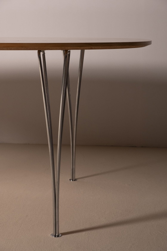 Image 1 of 1X Piet Hein & Bruno Mathsson Superellipse Eettafel, 1979, Fritz Hansen