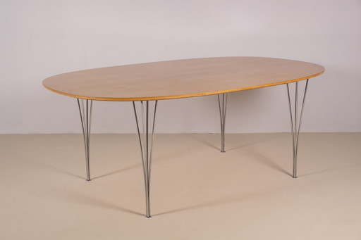 1X Piet Hein & Bruno Mathsson Superellipse Eettafel, 1979, Fritz Hansen