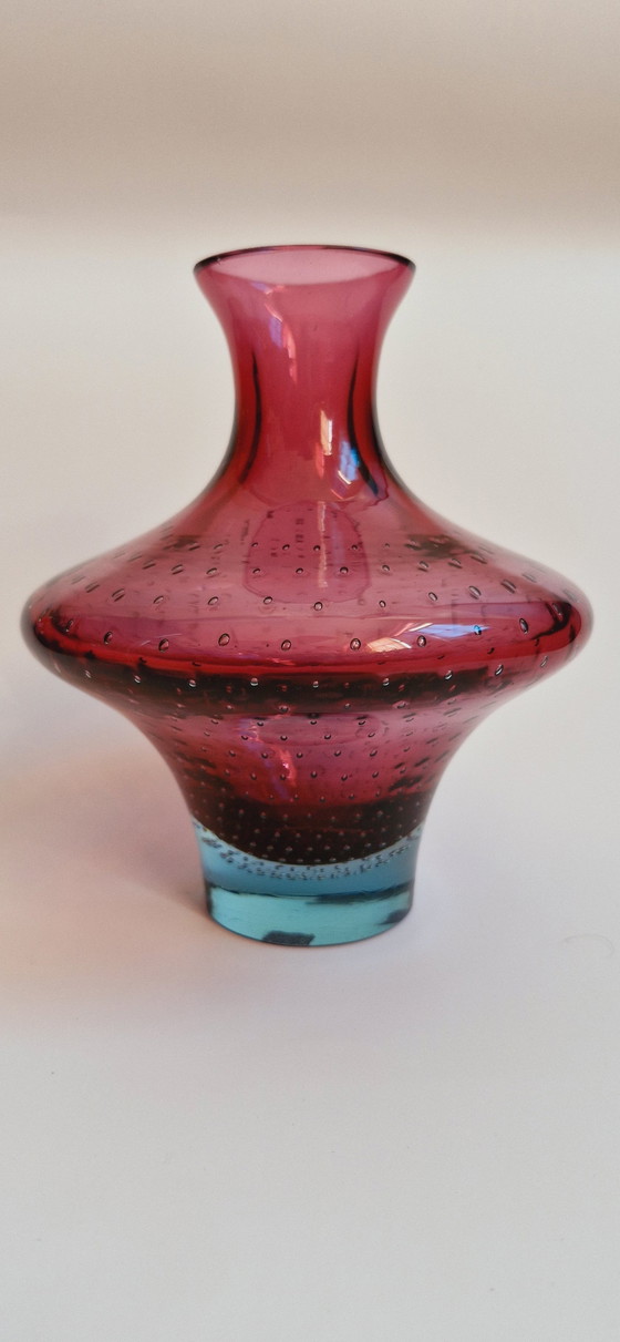 Image 1 of Mid Century Galliano Ferro gelabelde Murano glazen vaas met gecontroleerde bubbels