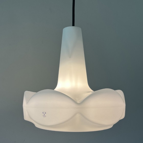 Image 1 of Peill & Putzler hanglamp van Opaline glas - zeldzaam model