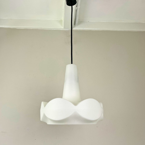 Image 1 of Peill & Putzler hanglamp van Opaline glas - zeldzaam model