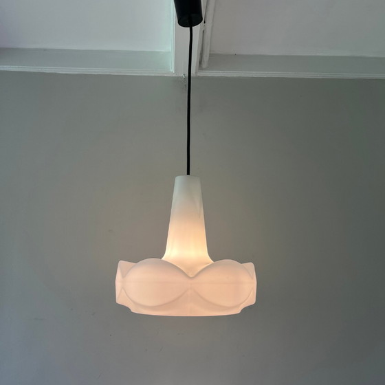 Image 1 of Peill & Putzler hanglamp van Opaline glas - zeldzaam model