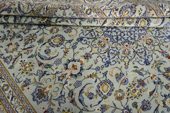 Image 1 of Handgeknoopt Keshan Pistachegroen Oosters Tapijt - 405 X 303 Cm