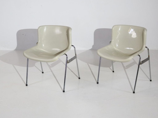 2x Artifort kuipstoelen