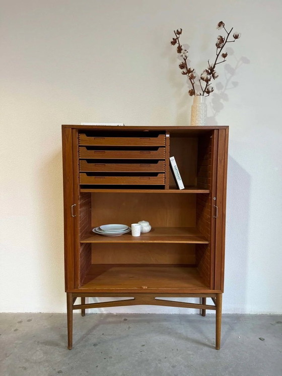 Image 1 of Vintage Deense Wandkast Tambour Deuren Teak