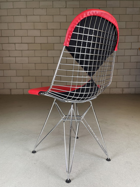 Image 1 of Vitra Eames Wire Chair Dkr-2 Chair Rood Leer