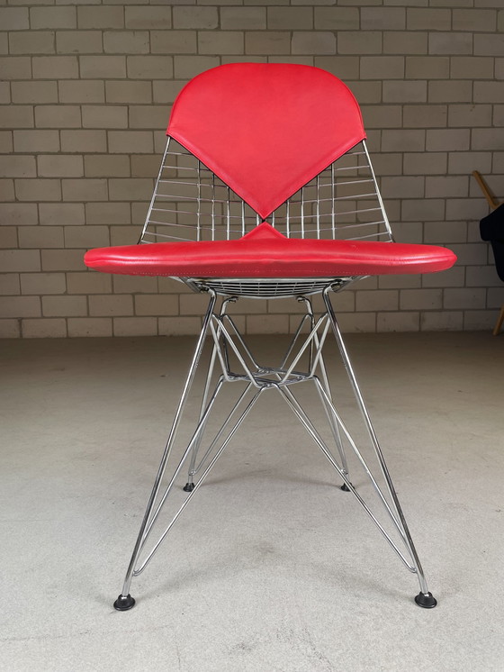 Image 1 of Vitra Eames Wire Chair Dkr-2 Chair Rood Leer