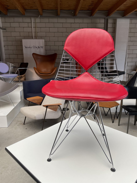 Image 1 of Vitra Eames Wire Chair Dkr-2 Chair Rood Leer