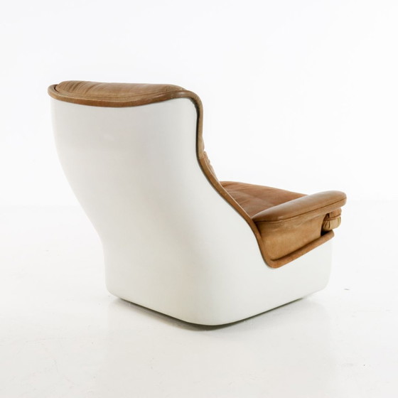 Image 1 of Airborne Orchid Fauteuil & Hocker Michel Cadestin