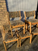 6x vintage eetkamerstoelen