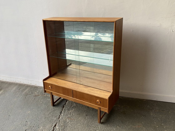 Image 1 of Mid Century 1960'S Spiegelend Vitrinekastje Door Turnidge Of London