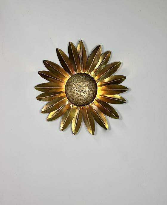 Image 1 of Vintage 70'S Italiaanse gouden messing wandlamp diam 95 cm