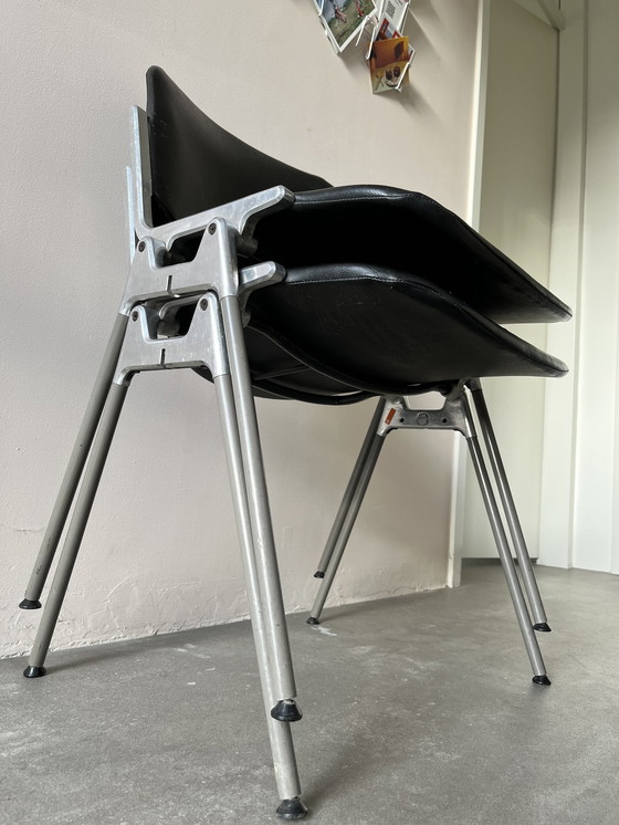 Image 1 of 2x Piretti/Castelli Stoelen Zwart Skai