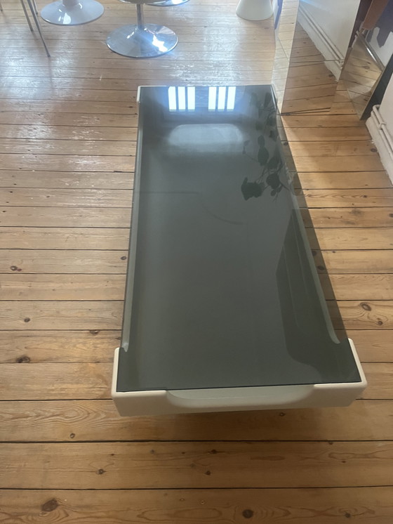 Image 1 of Space Age tafel gerookt glas