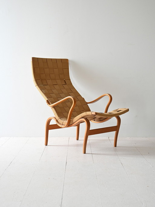 Bruno Mathsson 'Pernilla' fauteuil met bijpassende poef, 1960S Scandinavisch ontwerp