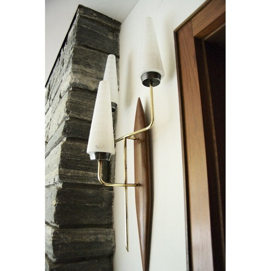 Image 1 of Vintage wandlamp van teakhout en messing, 1950