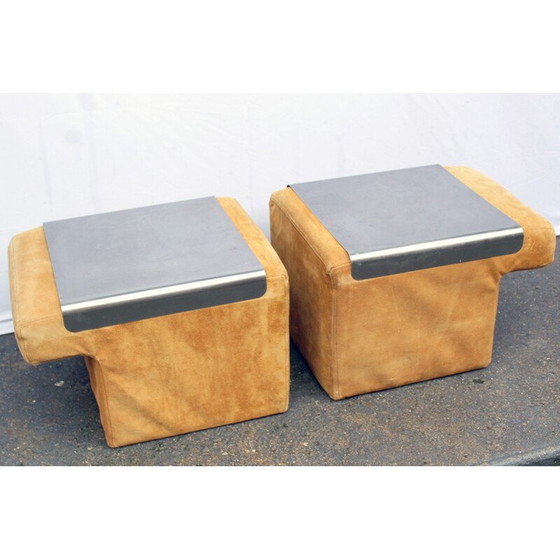 Image 1 of Een paar suède en roestvrij stalen bankeinden - jaren 1970