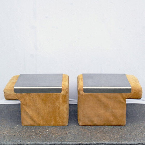 Image 1 of Een paar suède en roestvrij stalen bankeinden - jaren 1970
