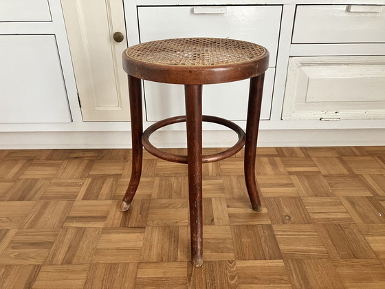 Image 1 of Bentwood kruk tabouret