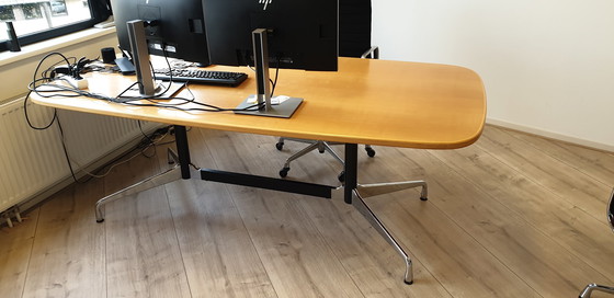 Image 1 of Vitra Eames tafel / bureau