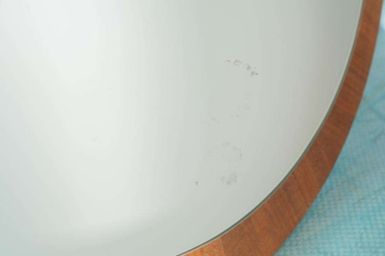Image 1 of Vintage ronde spiegel walnoothout, sixties midmod mirror