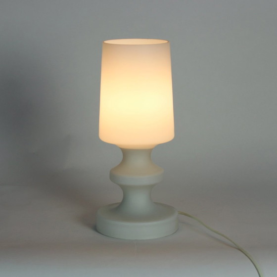 Image 1 of Witte Opaline Glazen Tafellamp in Chessman Design, Stefan Tabery 1960