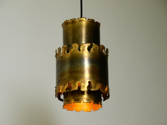 Image 1 of Drie zeldzame Deense koperen hanglampen uit de jaren 60 van Holm Sørensen in Brutalist design