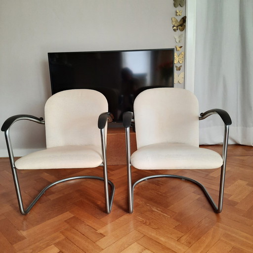 2x Gispen fauteuils 414