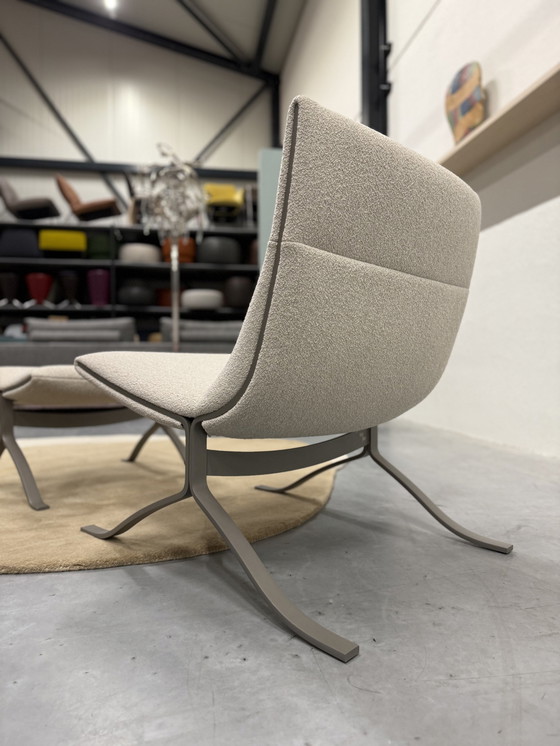 Image 1 of Eyye Juno Fauteuil  Met Fauteuil Bosa Powder Stof 