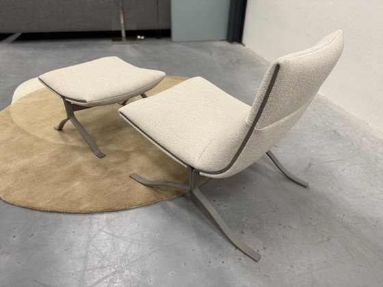 Image 1 of Eyye Juno Fauteuil  Met Fauteuil Bosa Powder Stof 