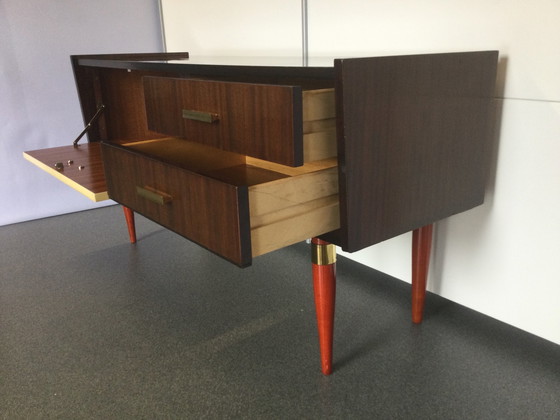 Image 1 of Retro Okergeel Bruin Hoogglans Dressoir