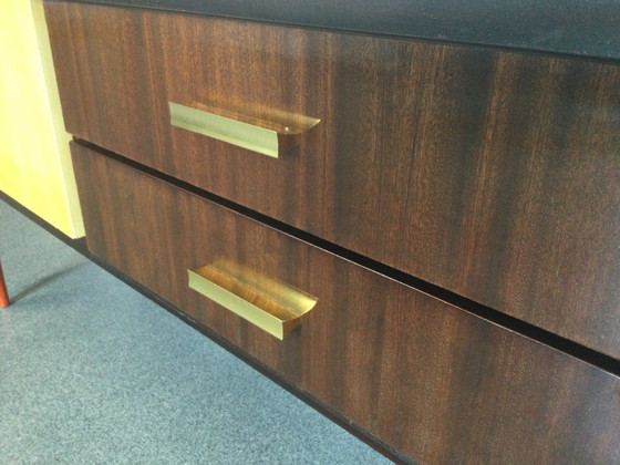 Image 1 of Retro Okergeel Bruin Hoogglans Dressoir