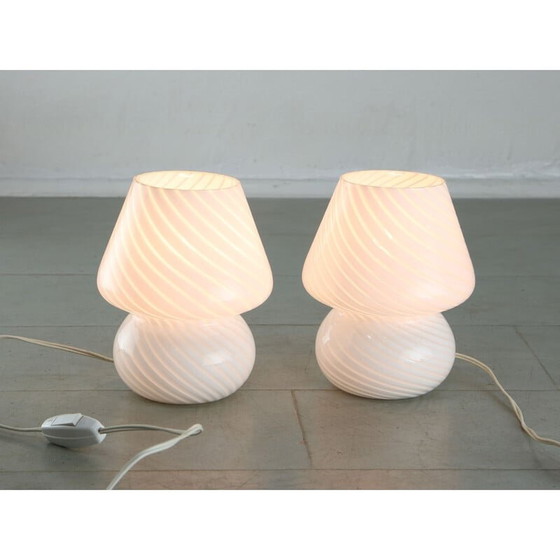 Image 1 of Vintage Murano glazen paddestoel tafellamp, 1970