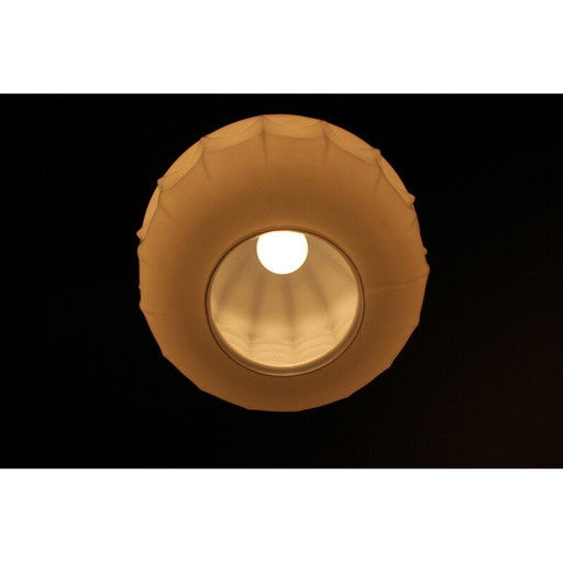 Vintage hanglamp van melkglas en verchroomd staal, Tsjecho-Slowakije 1970