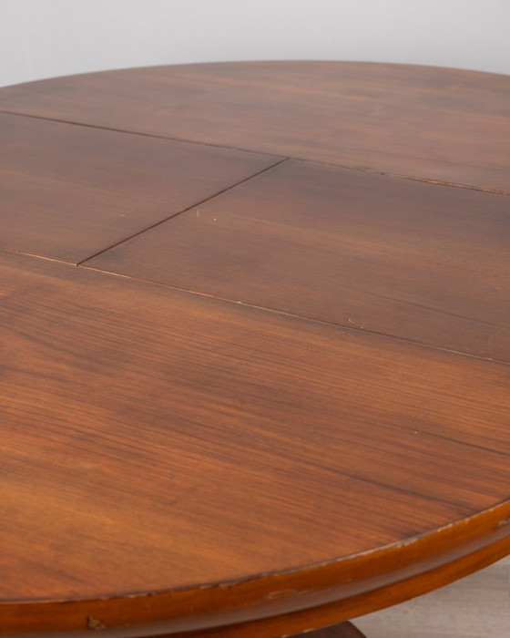 Image 1 of Ronde Tafel In Hout En Messing Vintage 1960S Ontwerp Luciano Frigerio